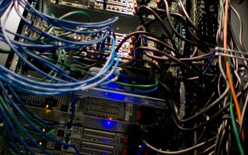 Accton Taiwan Cetak Rekor Pendapatan berkat Permintaan AI