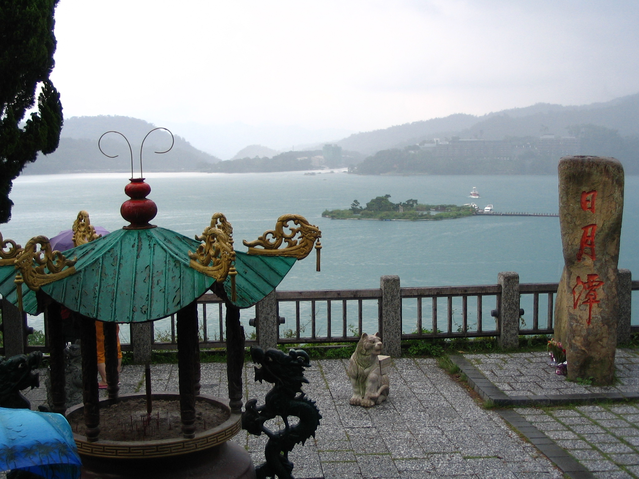Danau Sun Moon Lake salah satu destinasi wisata favorit Taiwan bagi turis asing