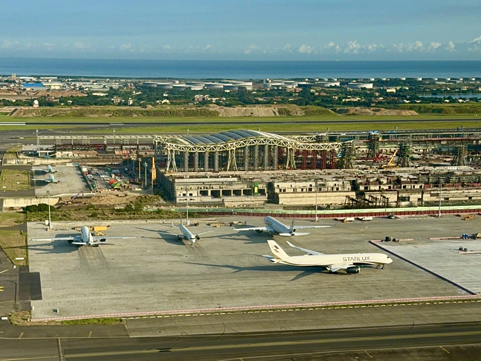 Terminal 3 Bandara Taoyuan Taiwan yang tengah dibangun untuk menampung lonjakan penumpang